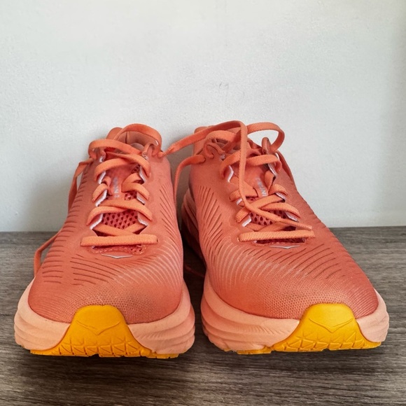 Hoka One One Rincon 3 
Shell Coral Peach 1119396-SCPP W8B - Picture 9 of 13
